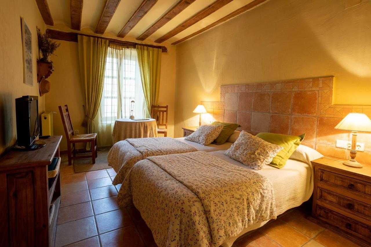 La Casa Grande Guest House Talayuelas  Bagian luar foto